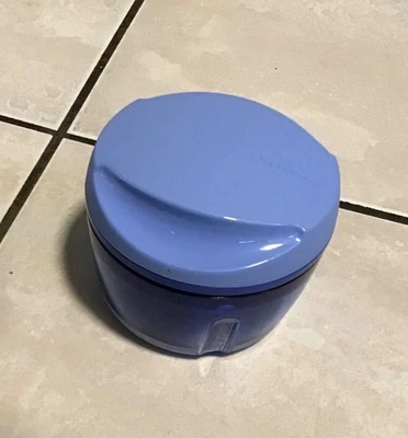 Tupperware Happy-Chef D129 Zwiebelschneider Zerkleinerer 300m blau - Bild 1 von 4