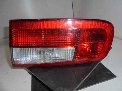8200002476 LUCE DI CODA INTERNA DESTRA / INTERIOR / 568022 PER RENAULT LAGUNA II - Immagine 1 di 4