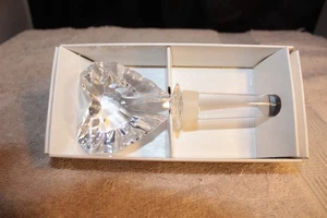 MIKASA VENUS LEAD CRYSTAL BOTTLE STOPPER WITH BOX - Picture 1 of 3