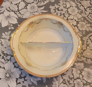 Cuenco de verduras dividido con mango Noritake Renton de colección 10" botín rosa borde dorado - Imagen 1 de 3