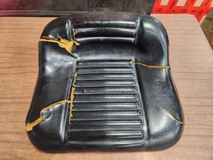 Case 222 Lawn Tractor Seat - Picture 1 of 10