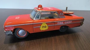 VINTAGE RARE OLD TIN TOY FIRE CHIEF CAR JAPAN DAIYA  FRICTION POWERED 1960'S - Picture 1 of 16