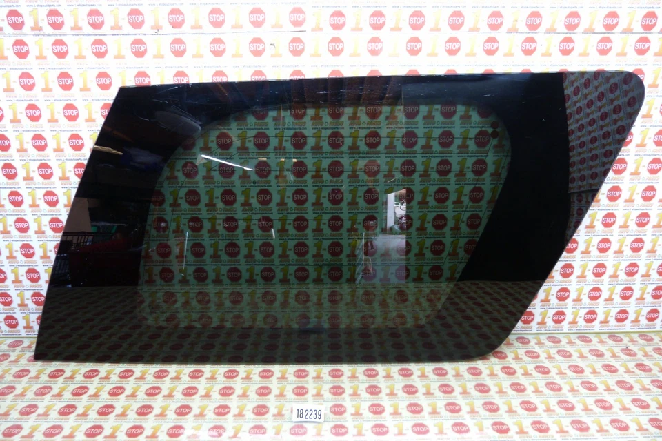 2009-2014 CHEVROLET TAHOE DRIVER/LADO ESQUERDO QUARTO JANELA VIDRO FABRICANTE DE EQUIPAMENTO ORIGINAL - Imagem 1 de 3