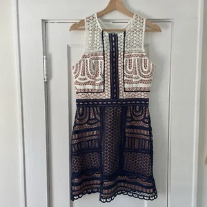 NWT Adelyn Rae Sheath Dress Lace Crochet White & Navy Wedding Guest Cocktail M - Picture 1 of 10