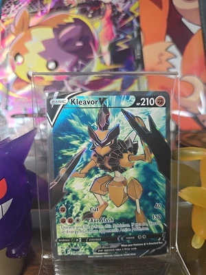 Kleavor V (Full Art) SWSH248 SWSH: Sword & Shield Promo Cards Holo - Image 1 of 4