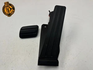 2017-2023 PORSCHE PANAMERA 17-24 718 BOXSTER CAYMAN ACCELERATION GAS PEDAL W/PAD - Picture 1 of 7