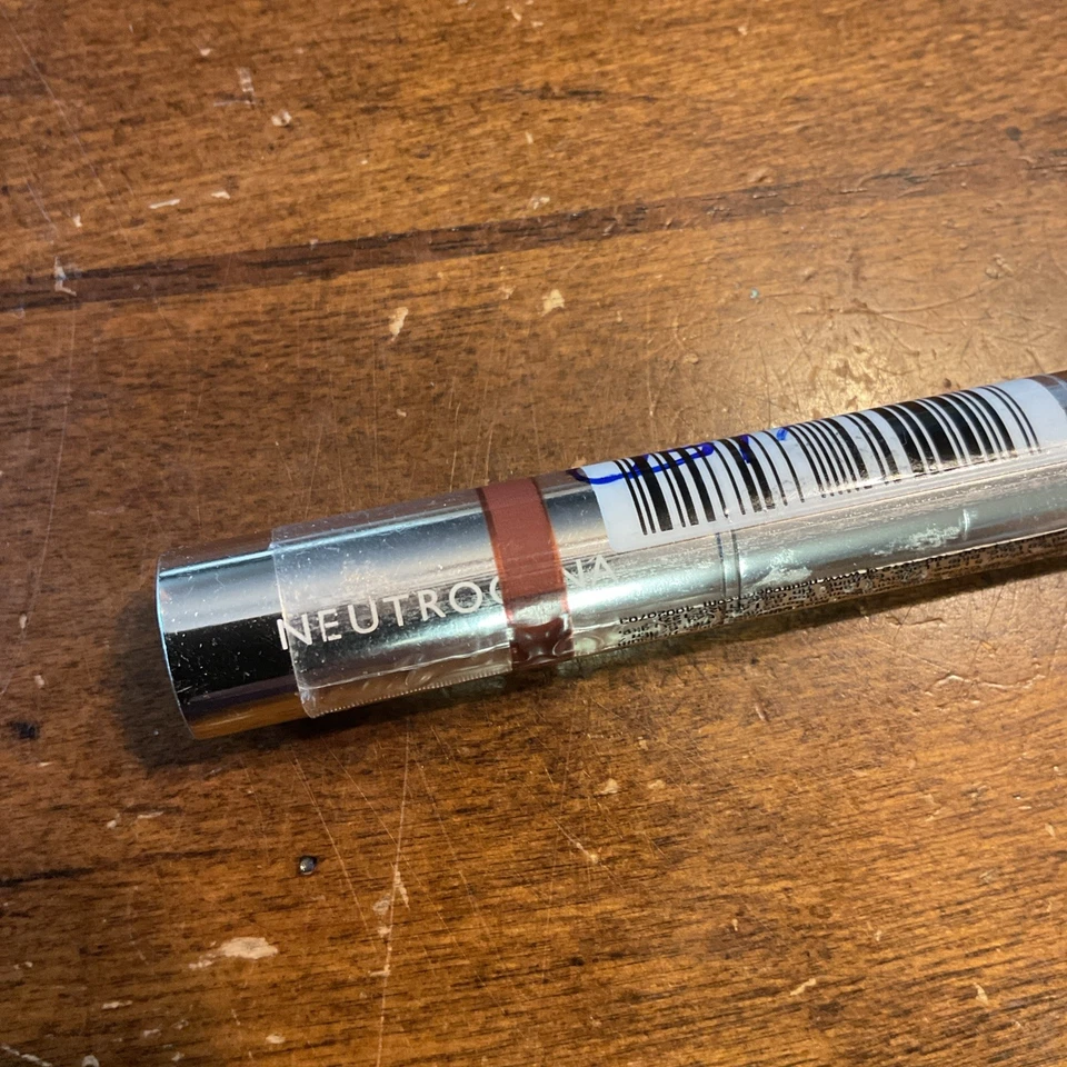 NEUTROGENA MOISTURESHINE LIP SOOTHING Lipsheers Mocha Chill 27 New Sealed - Image 1 of 2