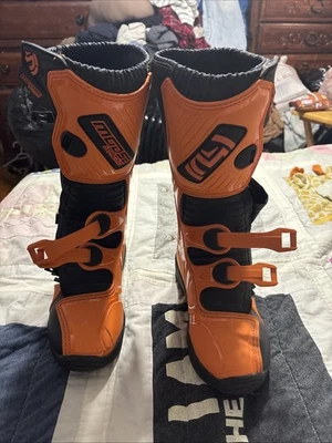 Botas Moose Racing Juveniles EE. UU. Talla 6 Motocross Dirtbike usadas dos veces Foto 1 de 4