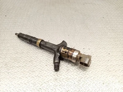 Toyota Corolla E110 2001 Diesel fuel injector 2367027020 66kW DEV485432 - Image 1 of 3