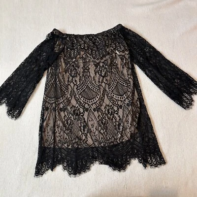 LOVE & FIRE Túnica Negra Gótica Caprichosa Encaje Talla M Vestido Corto Hombro Descubierto Foto 1 de 4