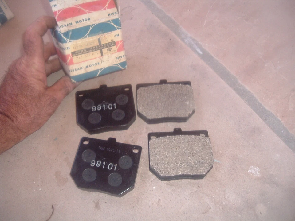  Pastillas freno disco Datsun Nissan 200SX nuevas nos nissan 41060-N8525 1979 80 81 82 Foto 1 de 1