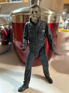 Halloween Michael Myers Figure 2020 7.5” Figure From Recent Trilogy - Picture 1 of 11