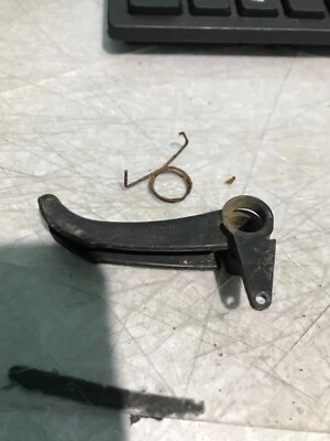 D9 Troy-Bilt  gas string Trimmer  TB75SS THROTTLE LEVER & spring - Image 1 of 4