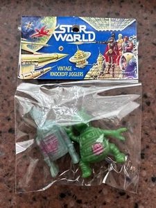 Star Wars Mexican Bootleg Figure R2-D2 & Greedo In Package 🔵🟢 - Picture 1 of 6
