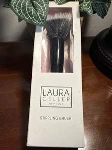 New Laura Geller Large Angled Stippling Brush Full Size - Picture 1 of 1