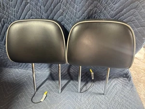 11-18 Jeep Grand Cherokee Front Active Restraint Head Rest Leather BLACK / GRAY - Bild 1 von 12