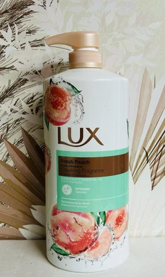 Lux ~ Fresh Peach Refreshing Body Wash With Essential Oil 33.8 fl oz - Image 1 of 2