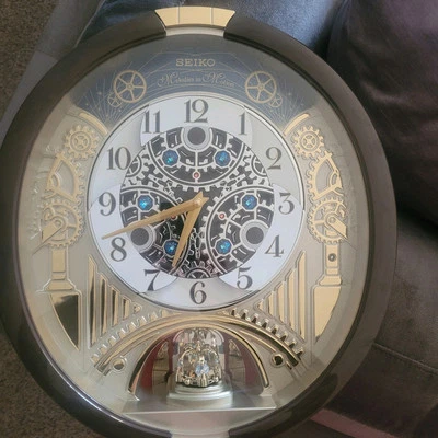 Seiko Melodies In Motion Musical Wall Clock Swarovski Crystals Classical TESTED - Image 1 of 3