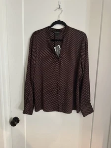 Camisa con botones INVESTMENTS para mujer roja profunda talla grande - Imagen 1 de 5