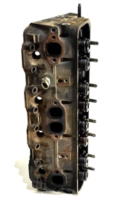 1993 GMC / CHEVY C / K 1500 2500 305 5.0L V8 CYLINDER HEAD LEFT - FOR REFURBISH - Picture 1 of 16