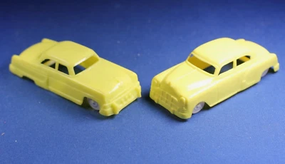 Plasticville - O-O27 - #V-6 - Original vintage Yellow Autos (2) - Excellent+++ - Image 1 of 4