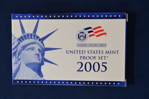 2005-S U.S Proof Set in OGP Cover