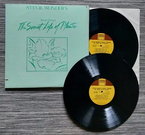STEVIE WONDER / THE SECRET LIFE OF PLANTS - 2LP (USA. 1979, Dreifachfalteinband) - Bild 1 von 1