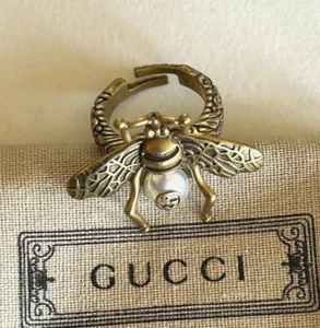 Gucci Aged Gold Bee With White Pearl Ring Size 7 adjustable - Picture 1 of 7