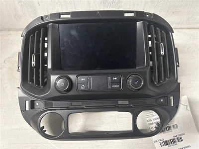 2018-2022 Chevy Colorado Radio Control Panel w/Display Screen 8" OEM - Image 1 of 4
