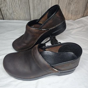 Zueco profesional Dansko para mujer 8,5 EE. UU. 39 UE marrón cuero aceitado zapato de trabajo enfermera - Imagen 1 de 10