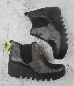 NEW $288 Fly London Byne Womens Green Suede Slip On Chelsea Boots size 40 US 9 - Picture 1 of 12