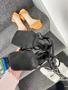 Pretty Little Thing Black Heels - Picture 1 of 3