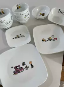 Corelle Snoopyder Home 16P Korean Square Set for 4 people / Express / Genuine - Picture 1 of 2