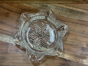 Vintage 6-Lobed Star Shaped Clear Glass Ashtray with Star-in Star Design 4.75” - Picture 1 of 4