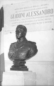 4432) DISTRETTO MILITARE DI BENEVENTO, BUSTO DEL GENERALE GUIDONI. - Bild 1 von 1