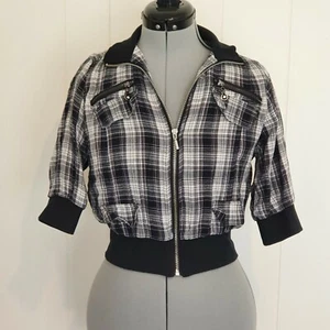 Crossroads Women's Size 10 Black & White 3/4 Sleeve Short Jacket AC09 - Picture 1 of 6