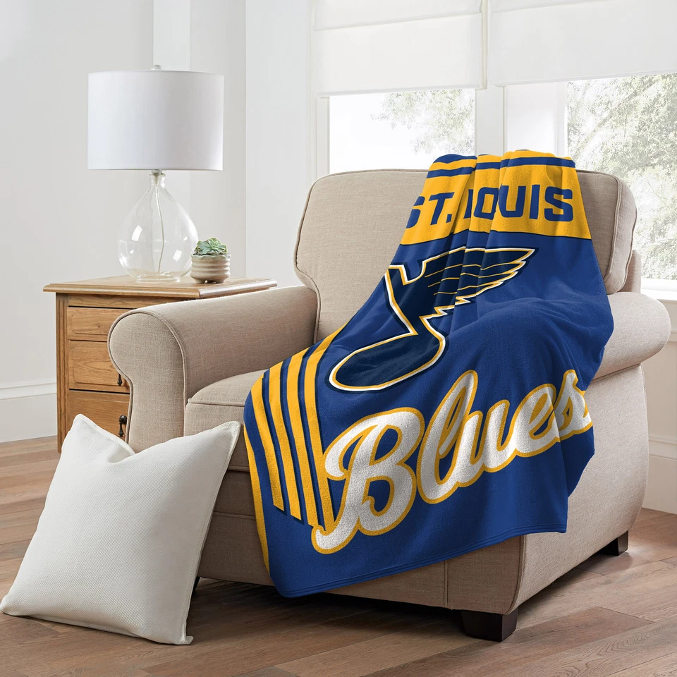 Manta de microfibra con licencia oficial St. Louis Blues 46" x 60" de la NHL Foto 1 de 4