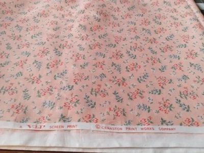 Vtg Cotton Quilt Fabric VIP Cranston Print Works Peach W Pink Flowers 3.5 Yds - Image 1 of 4
