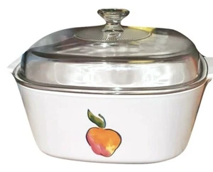 Cesta de frutas Corning Ware de 5 cuartos de galón (A-5-B) con tapa cazuela de manzana - Imagen 1 de 1