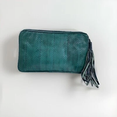 Vintage Aspects Green Snake Skin Clutch - Image 1 of 4