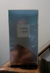 Gel Douche HERVE LEGER Exclusivité AVON - 150 Ml - Neuf