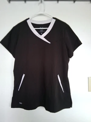 Blusa esfoliante preta tamanho XL com decote branco contraste. Novo sem etiquetas da Barco. Excelente estado - Imagem 1 de 4