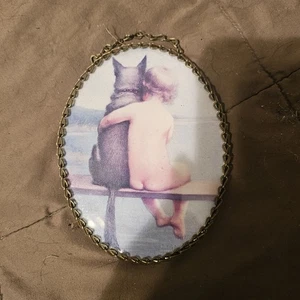 Arte vintage en marco ovalado de 3" por 5" - Imagen 1 de 2