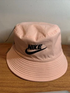 Women’s Nike Pink Reversible Bucket Hat - Picture 1 of 3