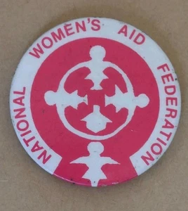 NATIONAL WOMEN'S AID FEDERATION Vintage Pin Badge c1970s Women's Rights Pinback  - Picture 1 of 2