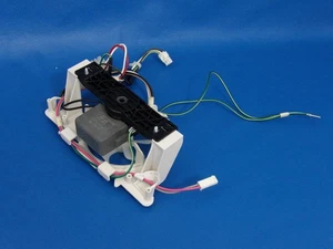 Whirlpool Refrigerator WRT138FFDM01 Evaporator Fan 2315539 W10321162 - Picture 1 of 2