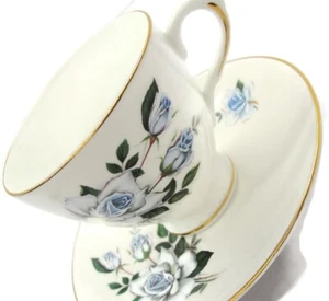 VINTAGE Royal Dover Bone China Teacup & Saucer Blue Roses with Gold Trim - Picture 1 of 12