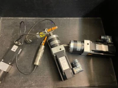 KOLLMORGEN AKM22E-ANBNR-00 Lot (3x) Servo Motor - Image 1 of 4