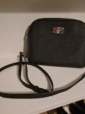 Michael Kors Black Dome Jet Set Crossbody Bag - Image 1 of 4