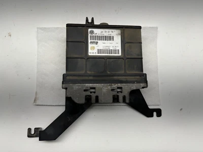 Оригинальный блок управления трансмиссией Volkswagen Jetta GLI 2002 2003 TCU TCM 09A927750T - Изображение 1 из 4